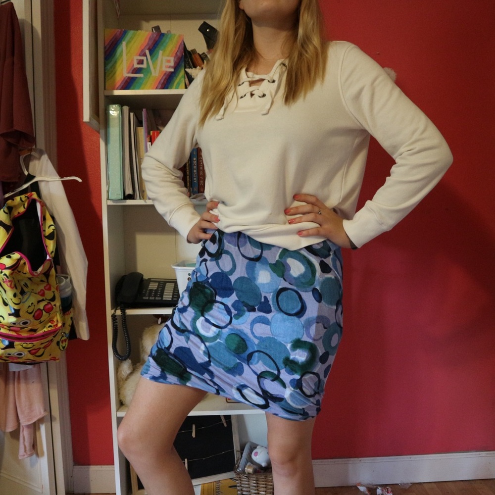 Cute bubble skirt size small